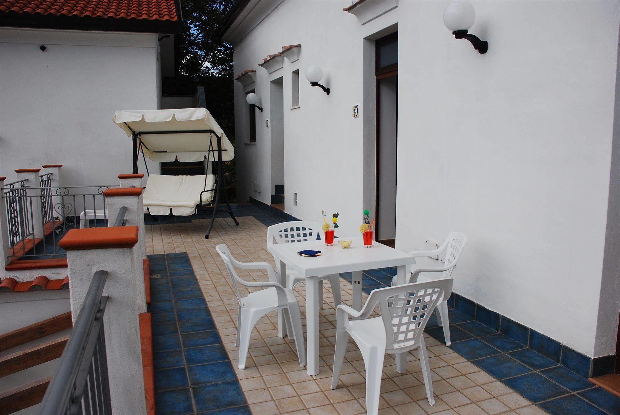 Bed and Breakfast Puesta De Sol Tramonti Exterior foto